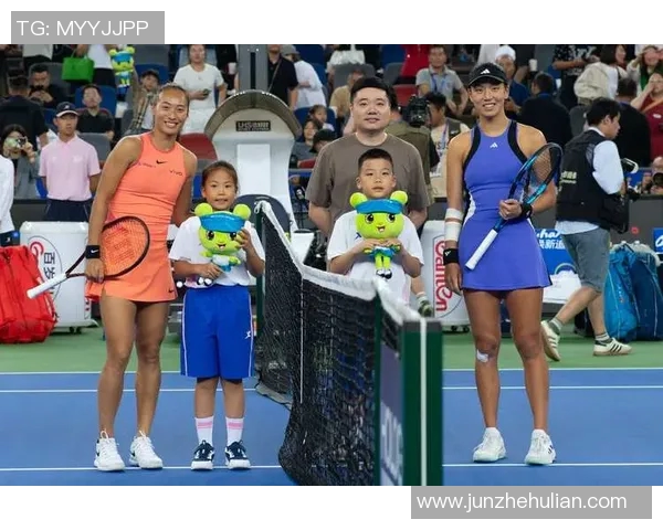 南京网球队技术争议引发热议球迷专家各抒己见探讨未来发展方向 南京网球队技术争议引发热议球迷专家各抒己见探讨未来发展方向