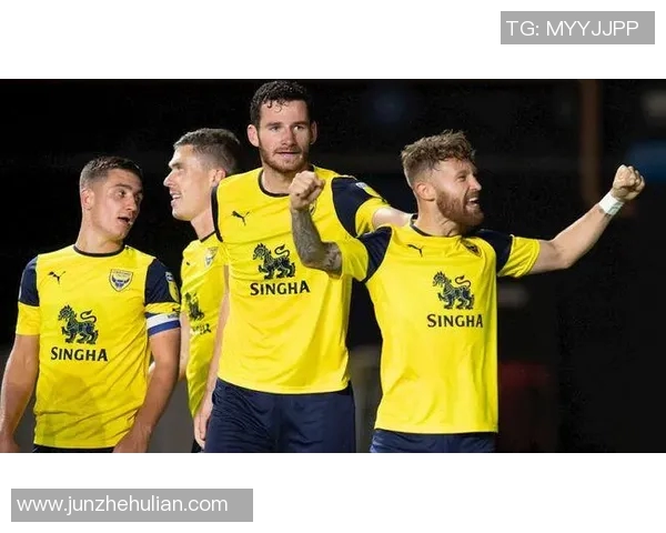 英超羽毛球焦点西安羽毛球队团队协作与战术配合的深度分析与探讨